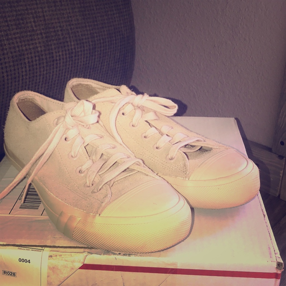 Blush colored PRO-KEDS size 8.5